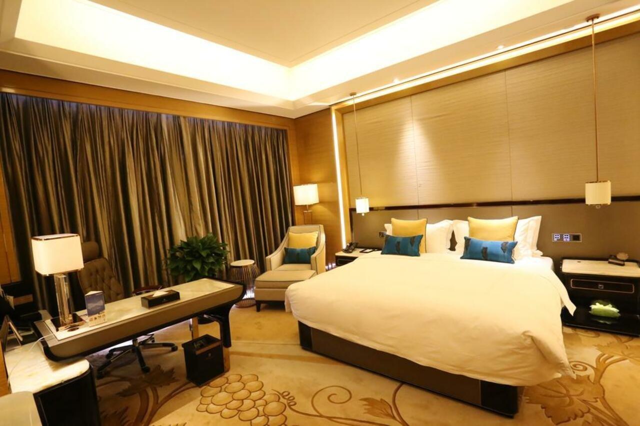 Jinjiang International Hotel Urumqi Ngoại thất bức ảnh